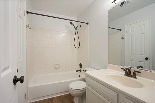 Building Photo - 7503 Ashby Ln