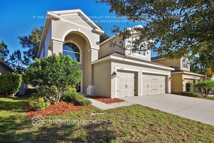 Building Photo - 8954 Vickroy Terrace