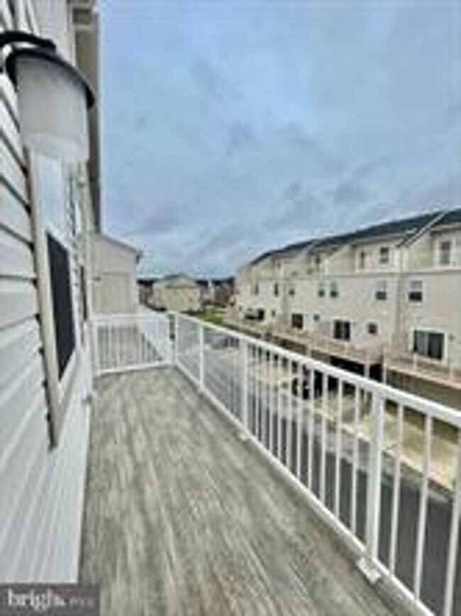 Building Photo - SPACIOUS LUXURY CONDO IN WESTVIEW SOUTH FREDERICK