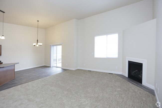 Building Photo - 4811 36th Ave S