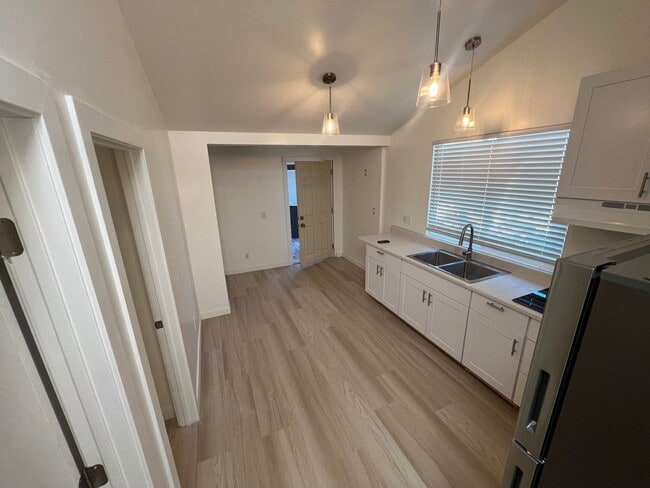 Building Photo - Newly Built 2-Bedroom ADU in Lompoc – Mode...