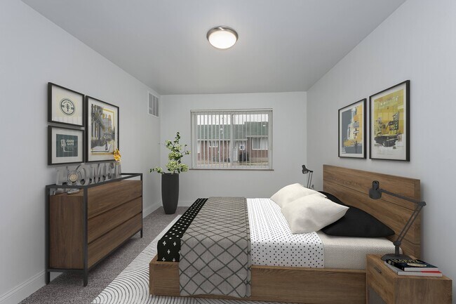 Building Photo - The Estates At Fernview