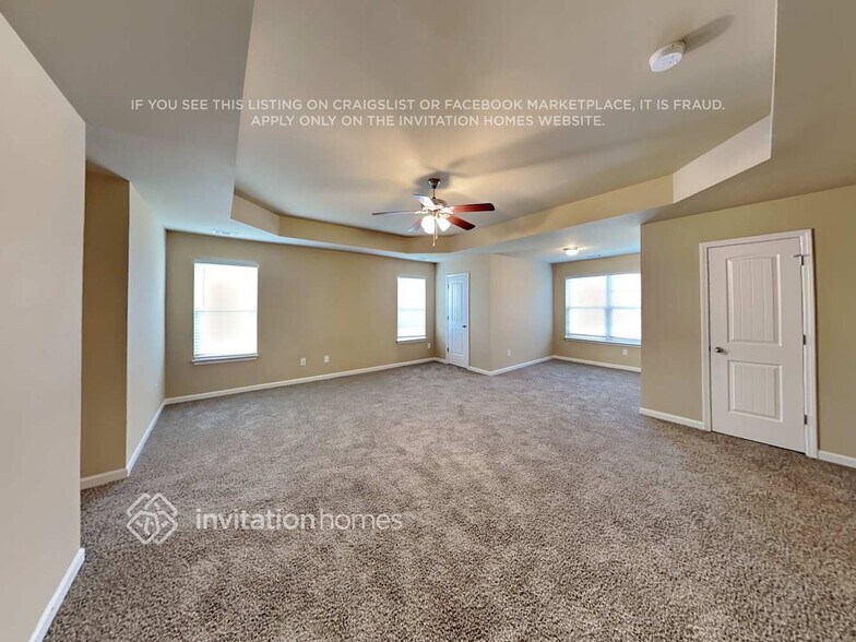 Building Photo - 833 Whitfield Oak Way NE