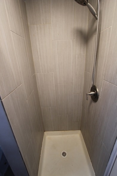 Building Photo - 2963 W Nelson St