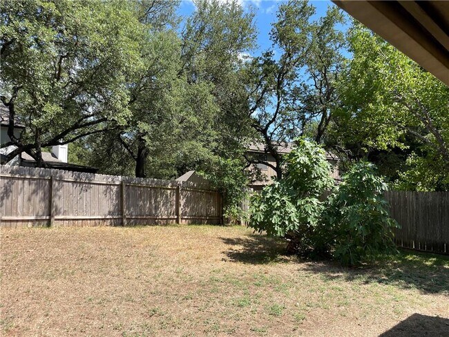 Building Photo - 8003 Willet Trail