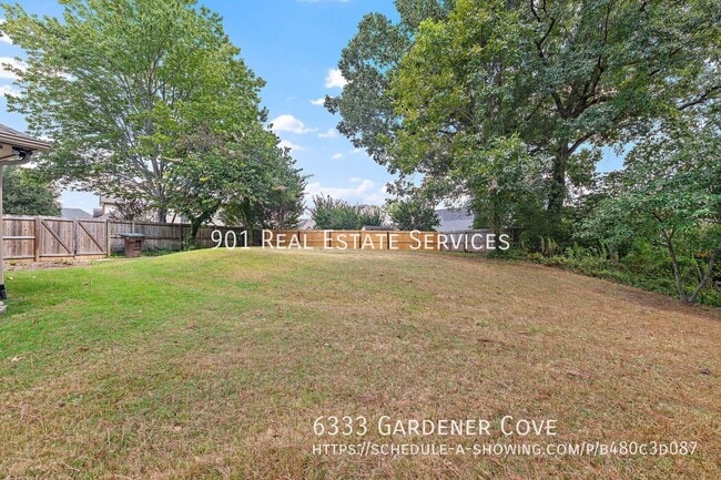 Building Photo - 6333 Gardener Cove
