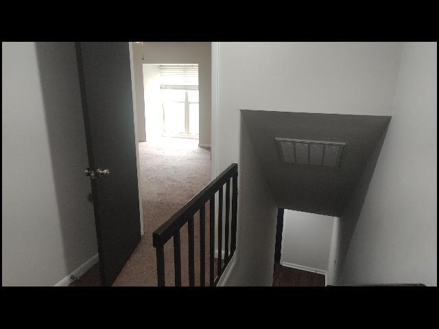 Building Photo - 401 Club Rd