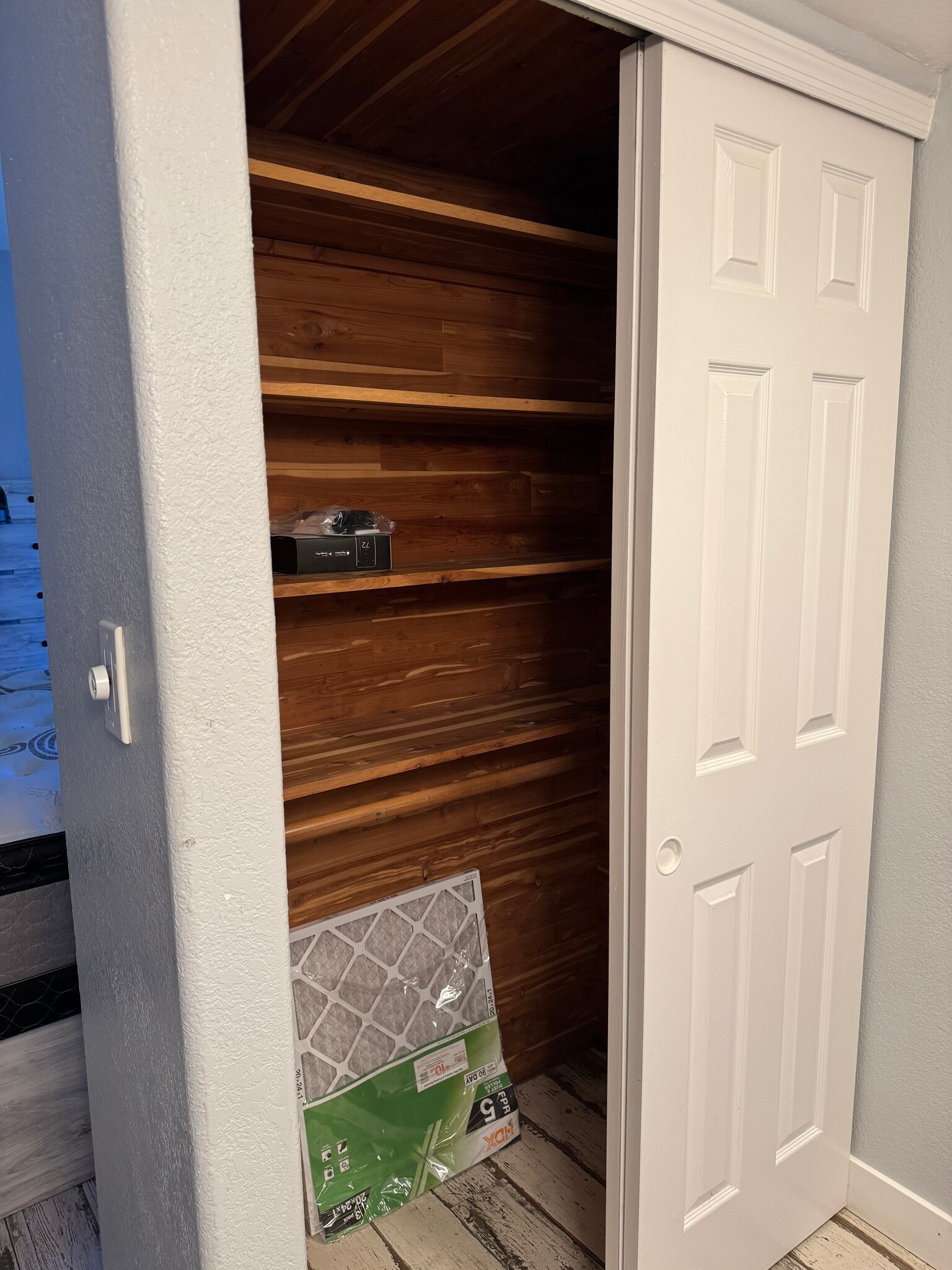 Building Photo - 1025 E Highland Ave