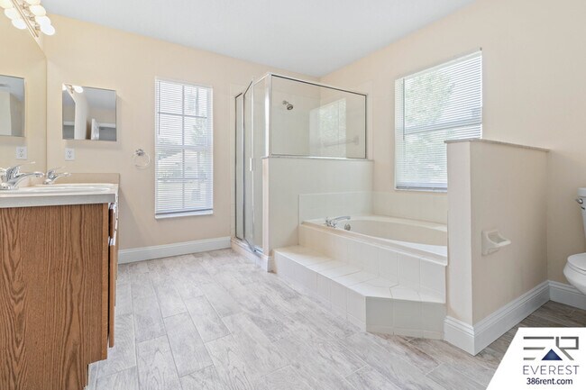 Building Photo - 96 Whispering Pine Dr