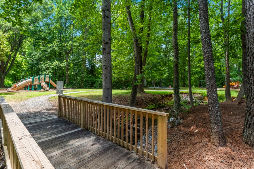 Community Park and Creek - 161 Weatherstone Dr