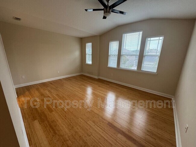 Building Photo - 14420 Serenoa Dr