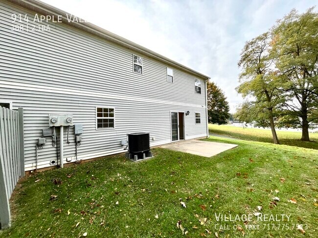 Building Photo - 914 Apple Valley Dr