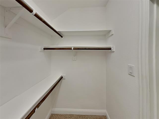 Building Photo - 405 Bentley Dr
