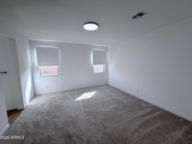 Building Photo - 4323 W Palace Sta Rd