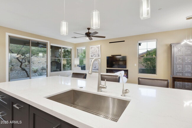 Building Photo - 11489 E Raintree Dr