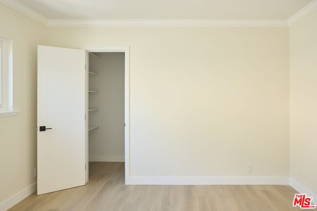 Building Photo - 1223 23rd St