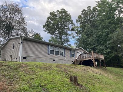 Primary Photo - 44 Beach Crest Rise