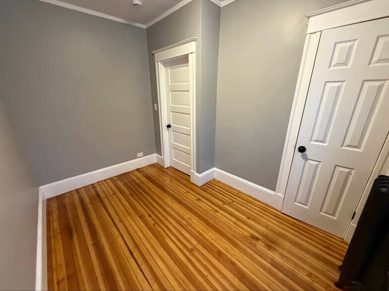 Building Photo - 34 Springside Ave