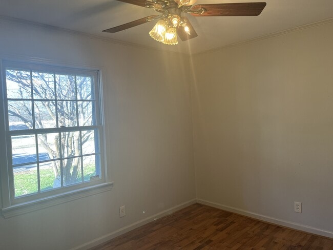 Building Photo - 1105 Edgewood Ave