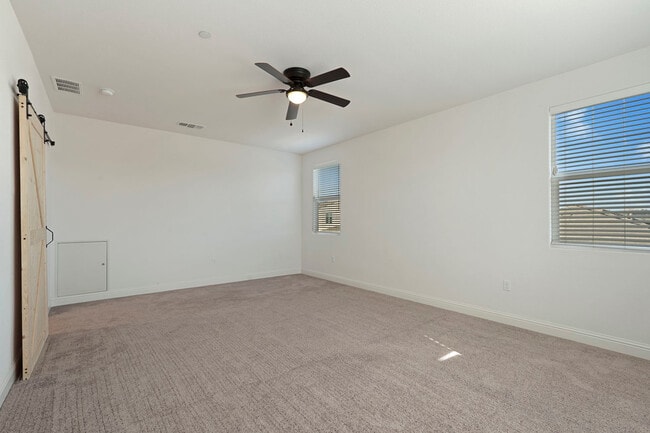 Building Photo - 3012 Salonie Ct