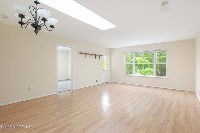 Building Photo - 90 Puffin Glade