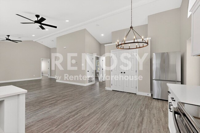 Building Photo - Complete Refreshed Move In Ready in Rowlett