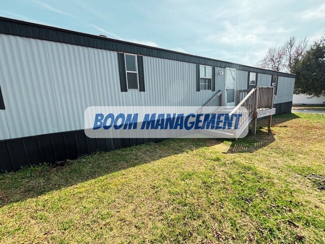 Building Photo - 176 Brookston Rd