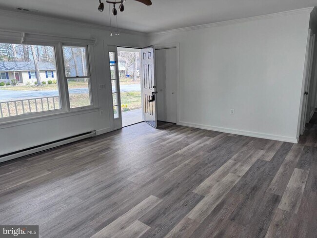 Building Photo - 2006 Stevens Dr