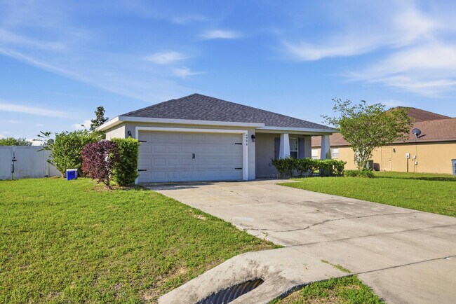 Building Photo - 4BR Gated Community Home with Fenced Yard, 2-Car Garage & Open Floor Plan