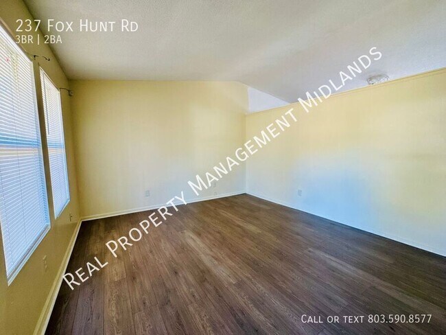 Building Photo - 237 Fox Hunt Rd-