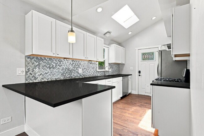 Building Photo - $2,340.95 with $300 off the first month's rent, 2 Beds - 1 Bath, Single Family Home in Denver wit...