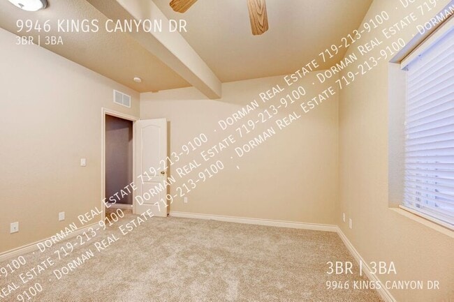 Building Photo - 9946 Kings Canyon Dr