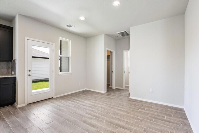 Building Photo - 1334 Goforth Rd