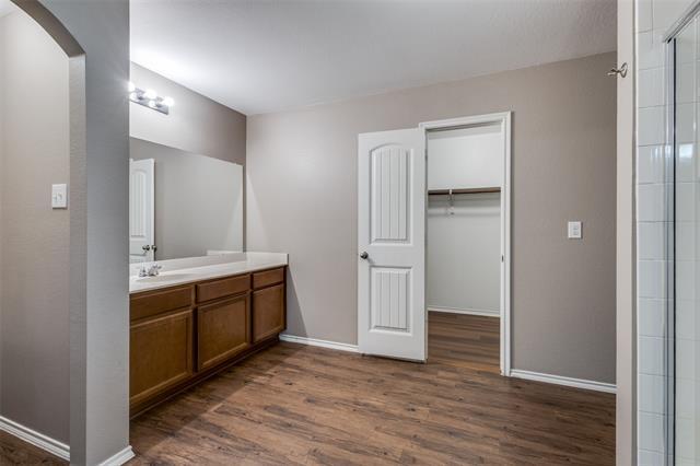 Building Photo - 1100 Cedar Hollow Dr