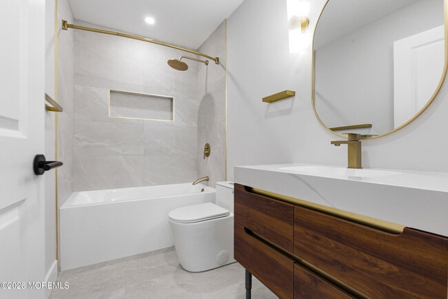Building Photo - 2 Leighton Ln