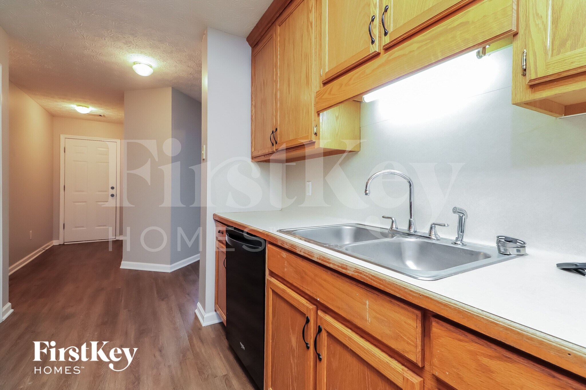 Building Photo - 85 Vinny's Way