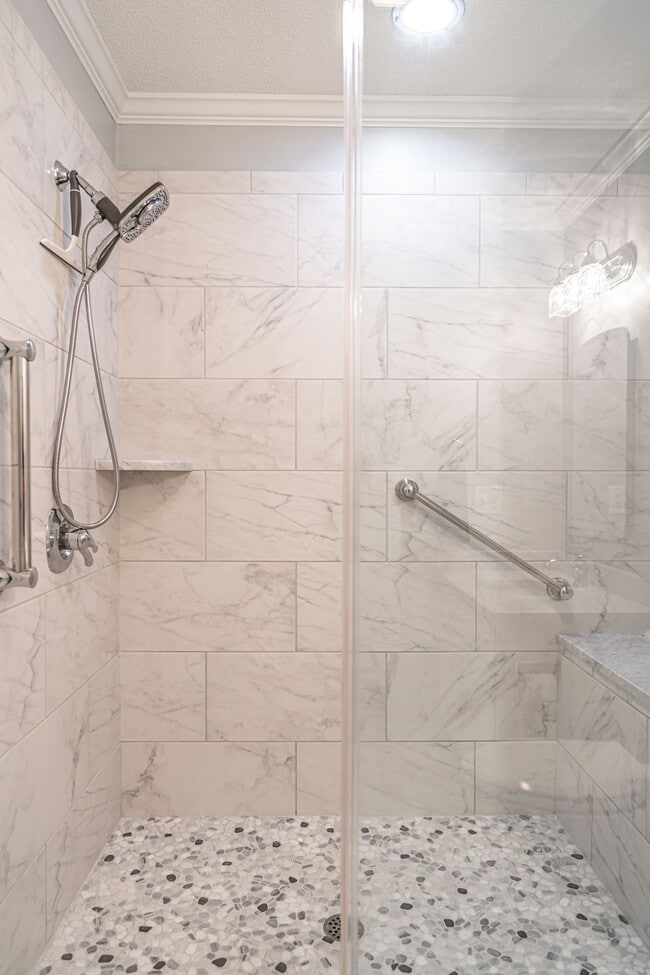 Building Photo - 285 Sugar Gum Ln