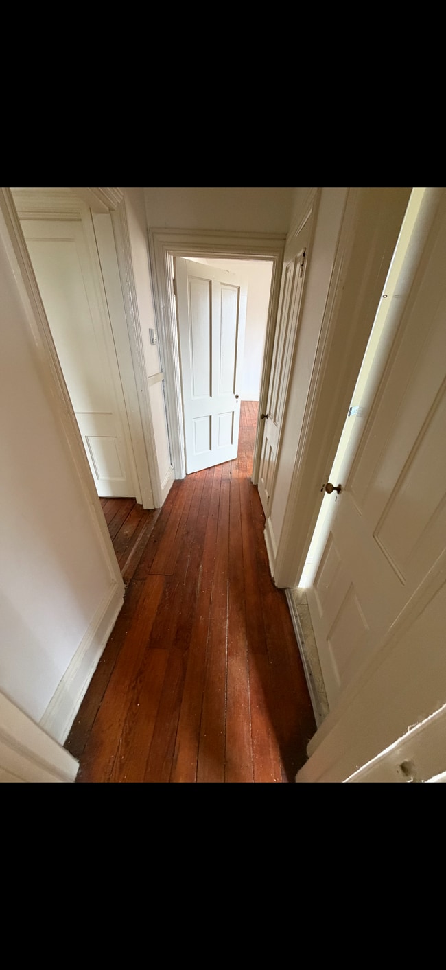 Building Photo - 313 North St