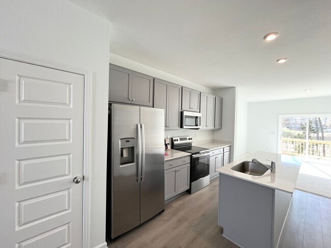 Building Photo - New Construction 2BD, 3BA Raleigh Townhome with Easy Access to Downtown Raleigh and Garner
