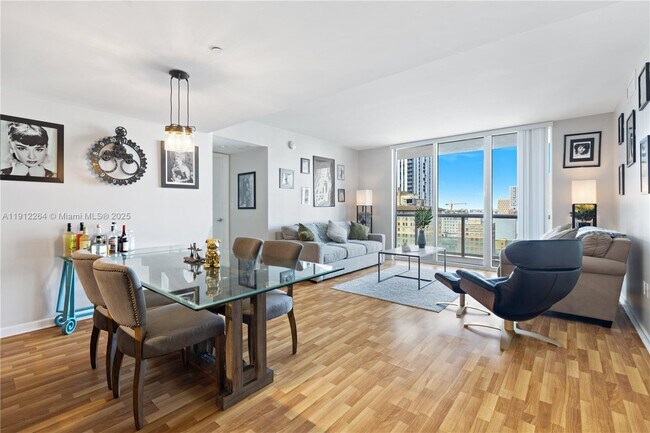 Building Photo - 50 Biscayne Blvd