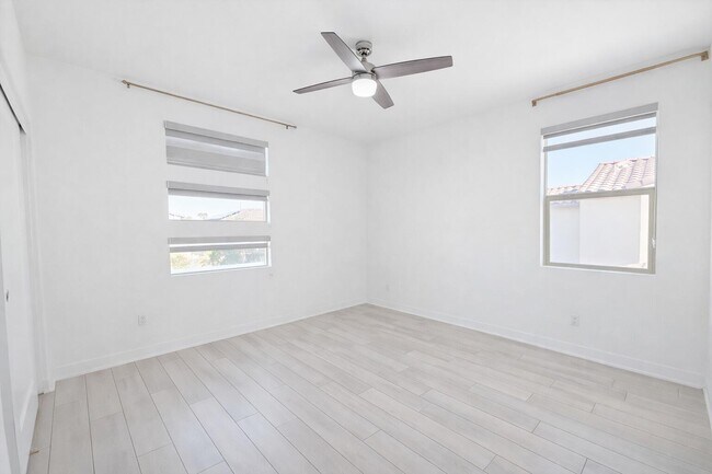 Building Photo - 35770 McCarthy St