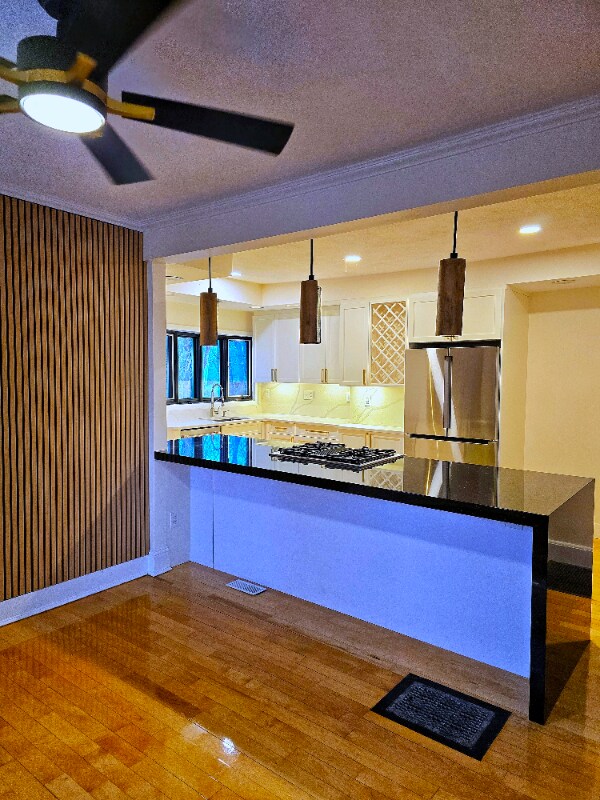 Building Photo - 199 Court St