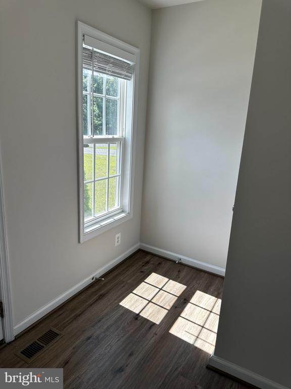 Building Photo - 4203 Flanders Ct