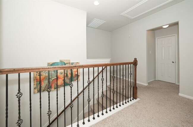 Building Photo - 3022 Bugatti Dr