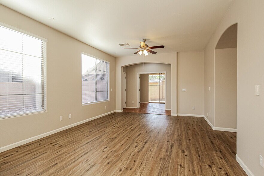 Building Photo - 2543 W Old Paint Trail