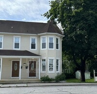 Building Photo - 47 Middle St