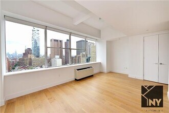 Building Photo - 2 bedroom in New York NY 10007