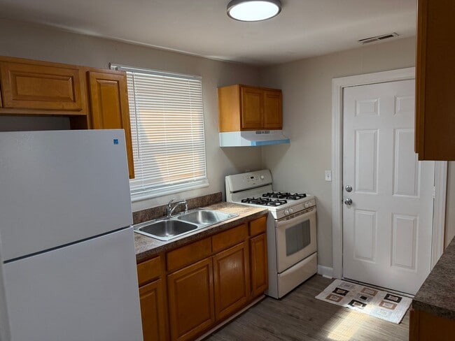 Building Photo - CAMPOSTELLA