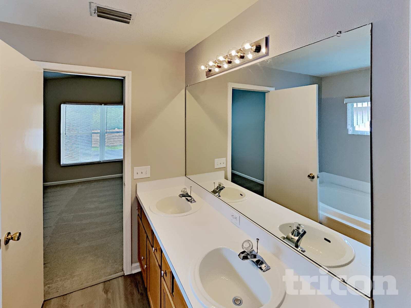 Building Photo - 12932 Early Run Ln