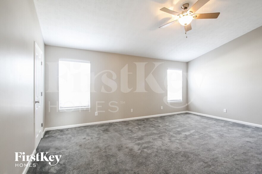 Building Photo - 1621 Orchestra Way